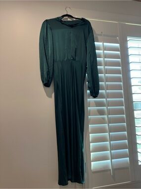 Long Sleeve Emerald Green Satin Maxi Dress